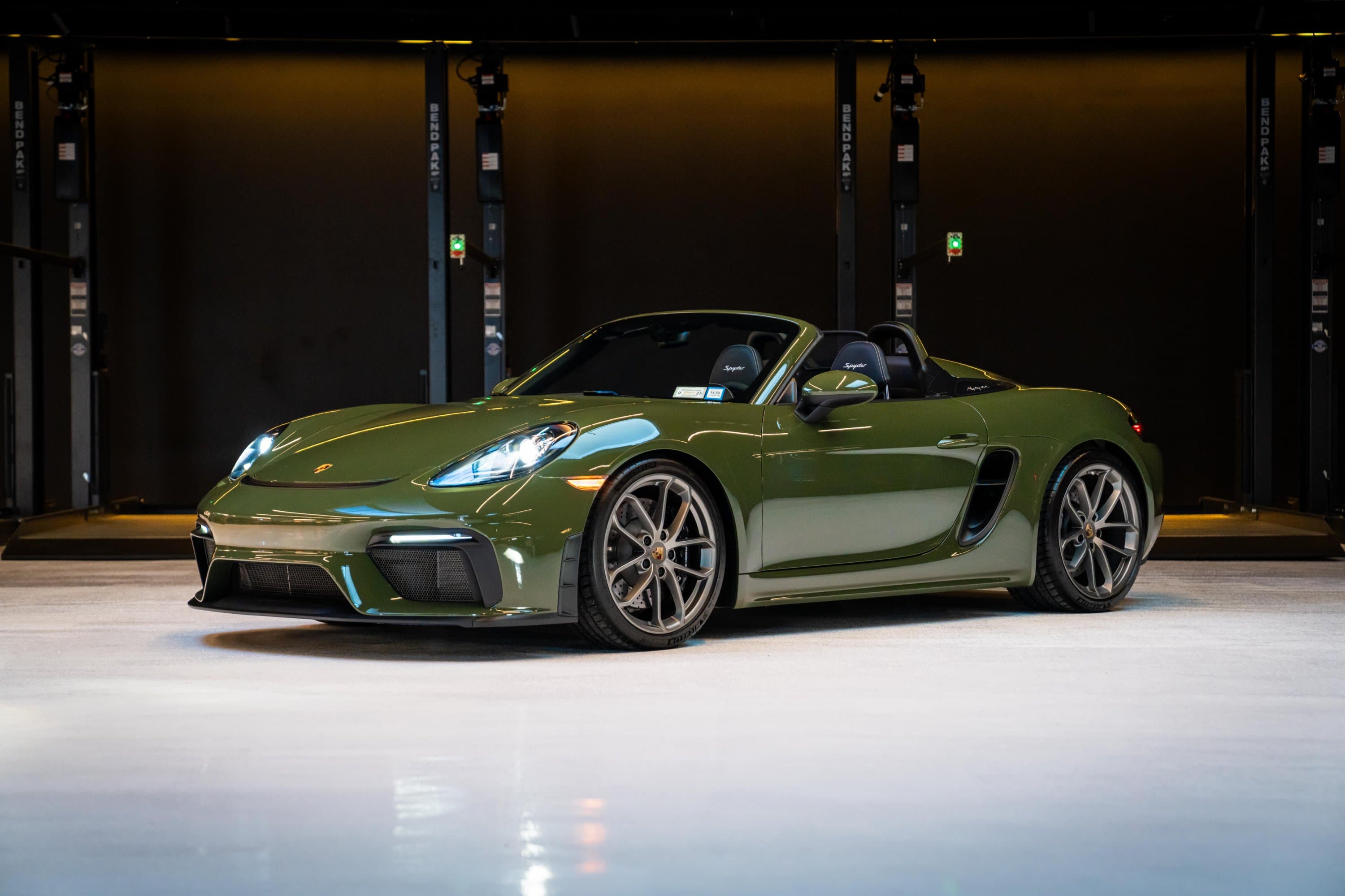 2023 Porsche 718 Spyder
